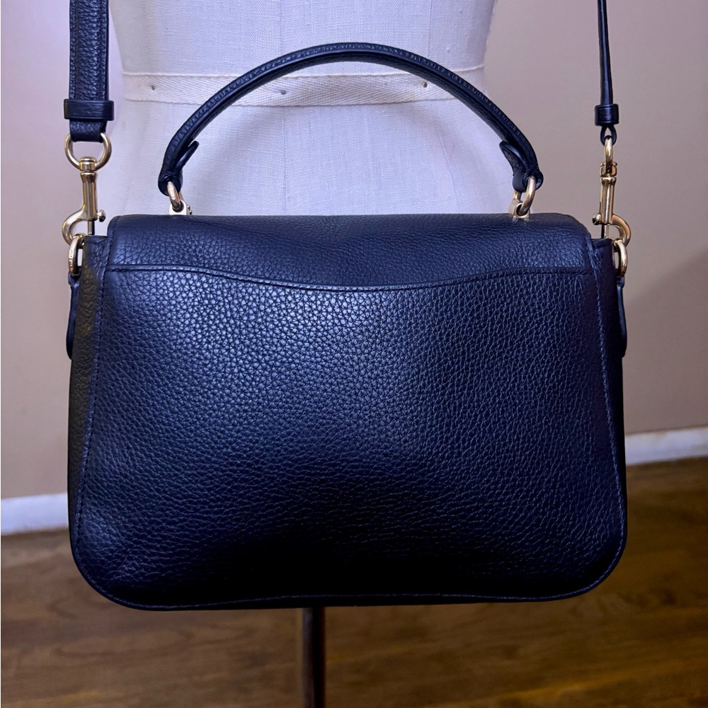 Classic Coach Crossbody Handbag - Picture 5 of 13